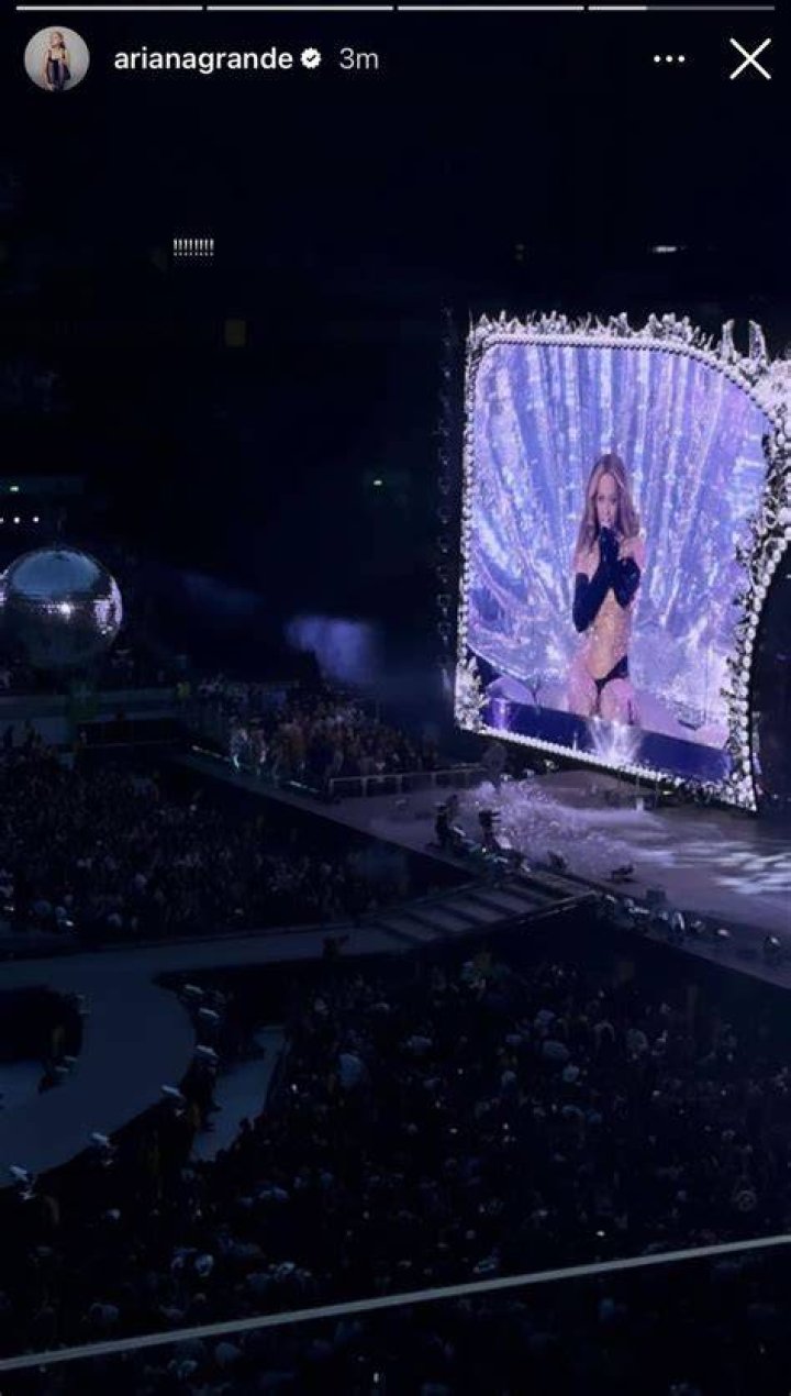 Beyonce, Ariana stand atop Highest Female Debuts '16 2