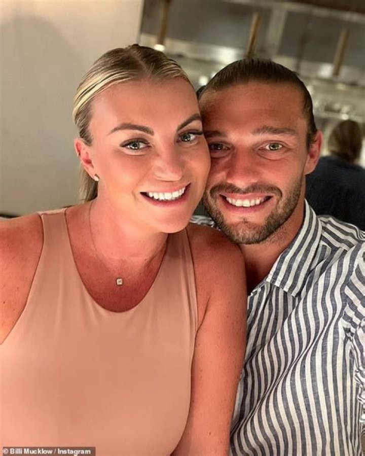 Billi Mucklow, Andy Carroll's Girlfriend