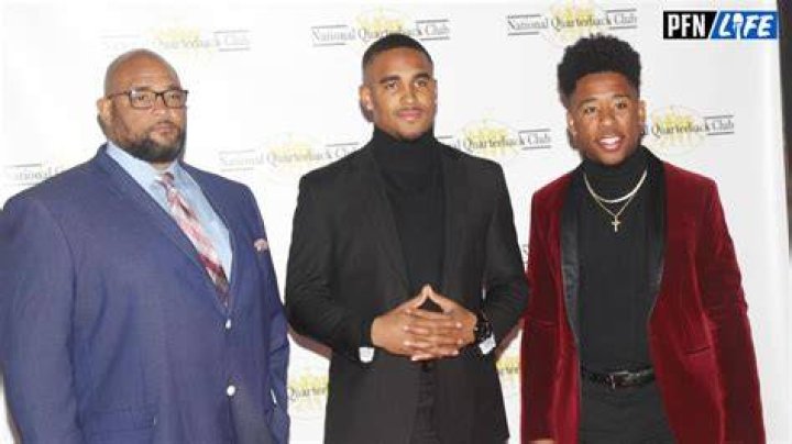 Does Jalen Hurts have a brother?
