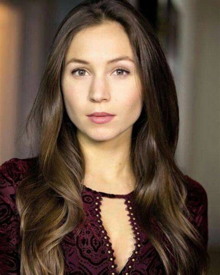 Dominique Provost Chalkley Height