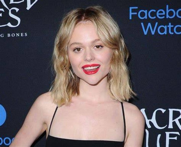 Emily Alyn Lind