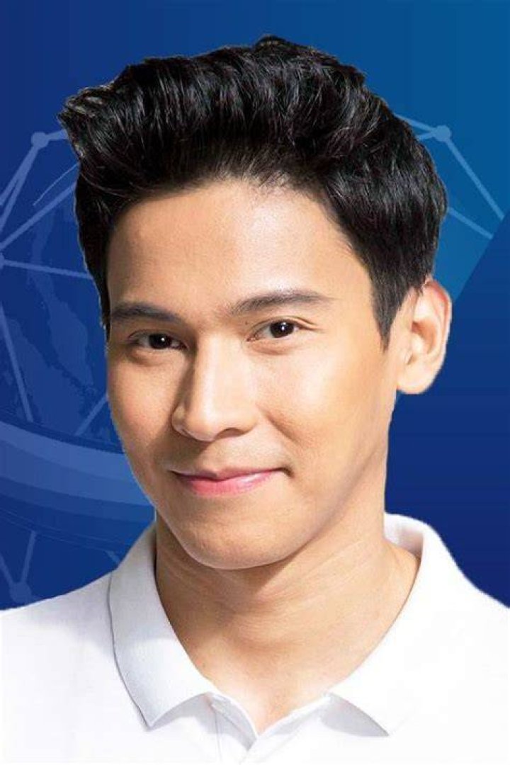 Enchong Dee