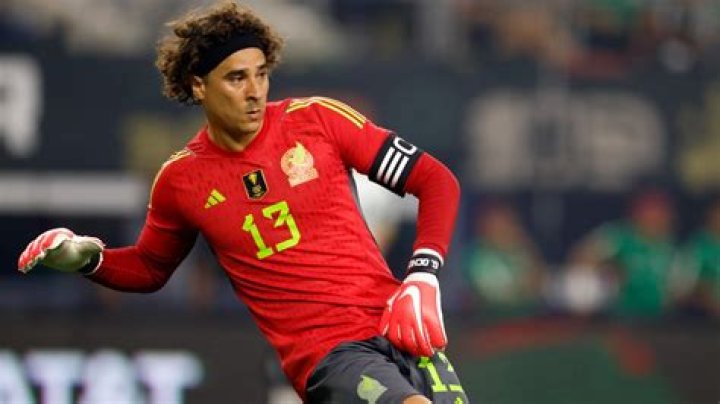 Is Guillermo Ochoa retiring?