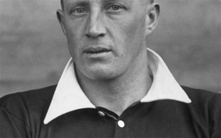 Jack Lambert Net Worth, Age, Height, Bio, Birthday, Wiki!