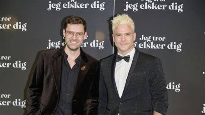 Johannes Nymark, Silas Holst's Husband