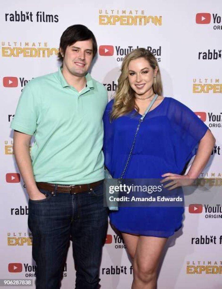 John Dahl, Nikki Baker's Boyfriend