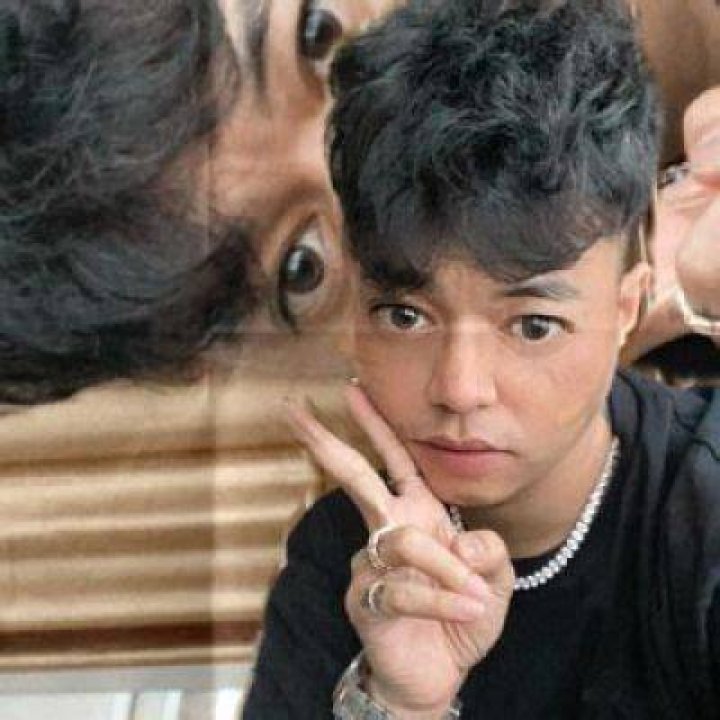 Reza Oktovian net worth