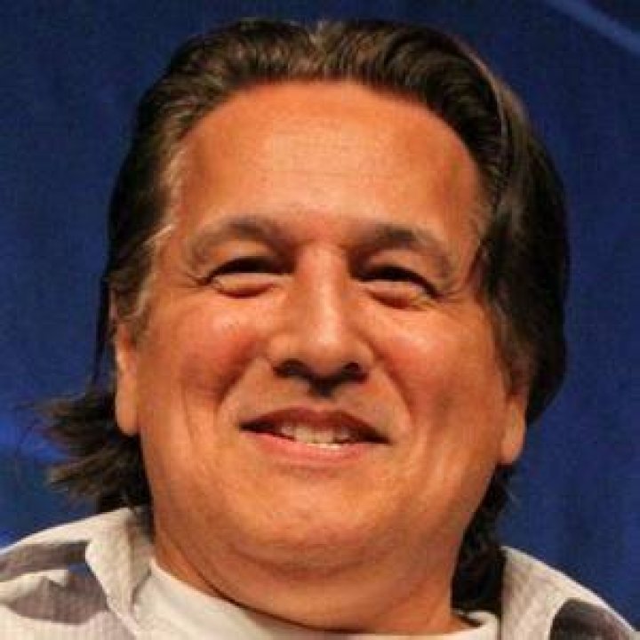 Robert Beltran Net Worth, Age, Height, Bio, Birthday, Wiki!