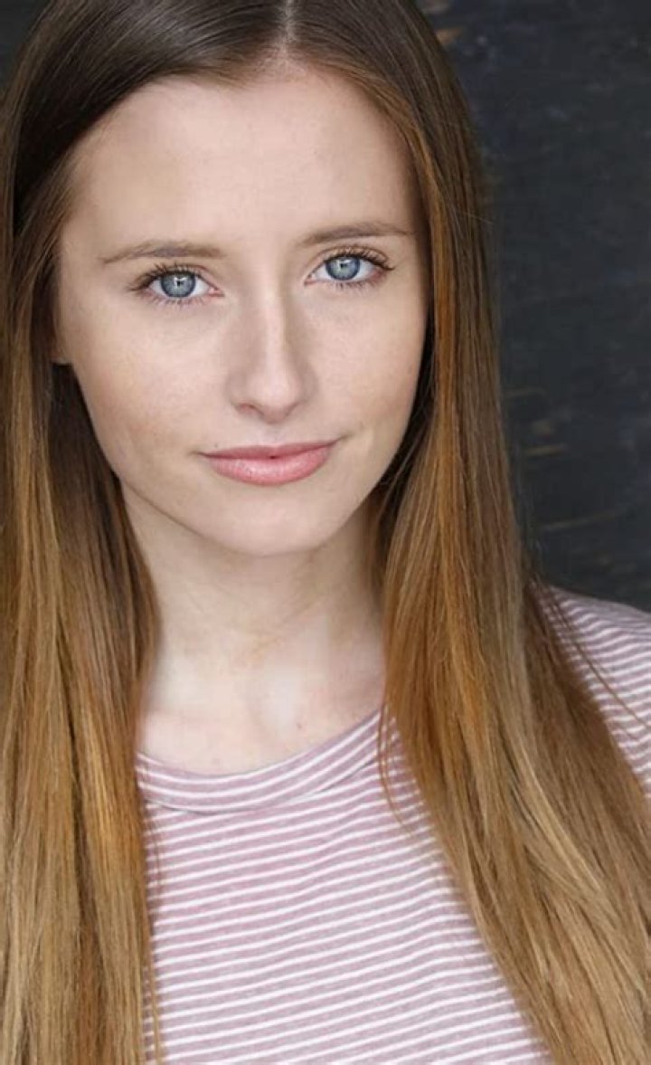 Sarah Hoffmeister Age