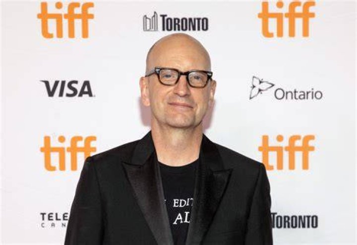 Steven Soderbergh - Net Worth, Age, Height, Birthday, Bio, Wiki!