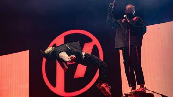 Twenty One Pilots Announce World Tour 2
