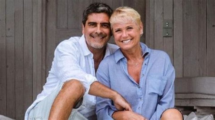 Xuxa, Junno Andrade's Girlfriend